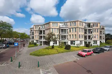 80m2 apartment to rent for 1072€/month in Lange Dreef 27, Rijswijk