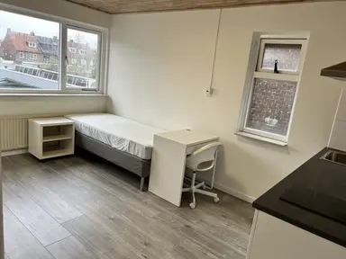 15μ² studio προς ενοικίαση για 866€/μήνα σε Hoogstraat, Eindhoven