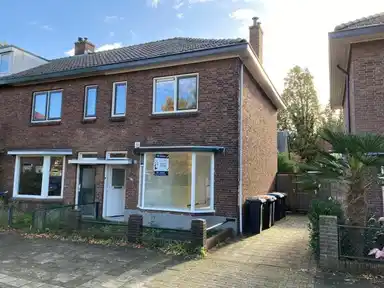 75m2 house to rent for 1985€/month in Mercuriusplein, Enschede