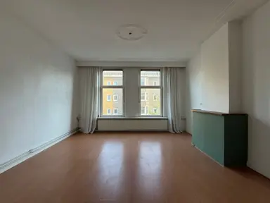96μ² apartment προς ενοικίαση για 1100€/μήνα σε 1e Jerichostraat, Rotterdam