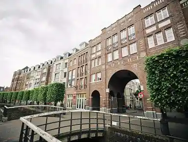 121m2 apartment to rent for 1260€/month in Laan door de Veste 63, Helmond