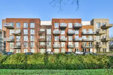 68m2 apartment à louer pour 1950€/mois à Sigmaplantsoen, Leiden