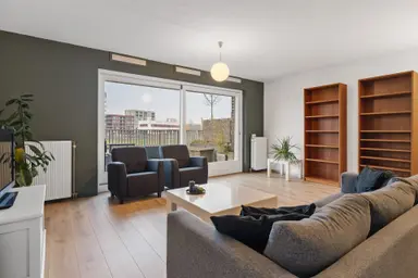 130m2 house à louer pour 2650€/mois à Rolderdiephof, Utrecht