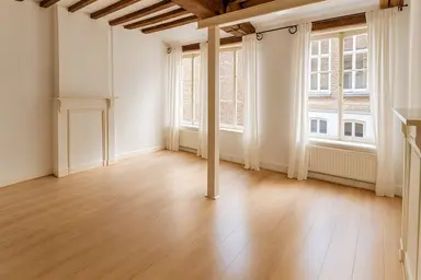 82m2 apartment zur Miete für 1300€/Monat in Bredestraat, Maastricht
