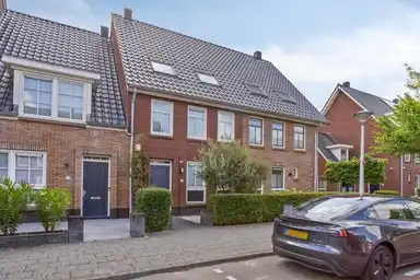 163m2 house to rent for 4250€/month in Hillenraad, Amstelveen
