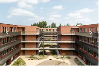 103m2 apartment to rent for 1735€/month in Knoxstraat 16, Haarlem