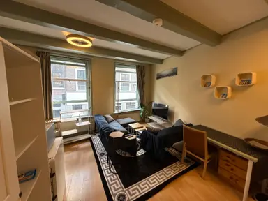 35μ² studio προς ενοικίαση για 1250€/μήνα σε Haarlemmerstraat, Leiden