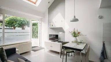 34m2 apartment to rent for 1250€/month in Dorpsstraat, Bergen