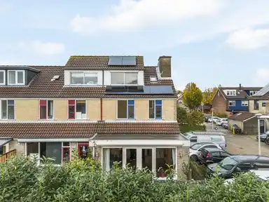 129μ² house προς ενοικίαση για 3500€/μήνα σε Jonge Linde 12, Ouderkerk aan de Amstel