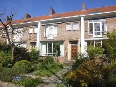 175m2 house to rent for 2025€/month in Rapelenburglaan, Eindhoven