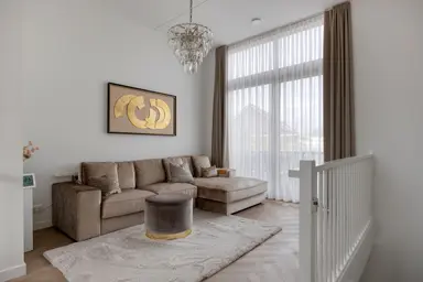 132m2 house to rent for 2400€/month in Zwembaan 14, Vlaardingen