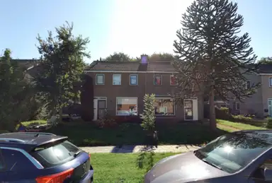 61m2 house à louer pour 858.79€/mois à Jacobus van der Waeyenstraat 20, Koudum