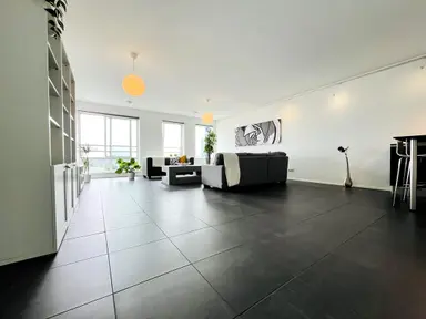 109m2 apartment à louer pour 2850€/mois à Wijnhaven 45B, Rotterdam