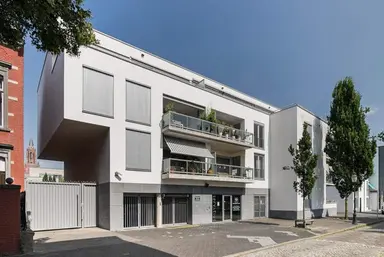 96m2 apartment to rent for 1800€/month in Abtstraat, Maastricht