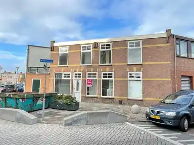 84m2 house te huur voor 1010€/maand in Nieuwstraat, Den Helder