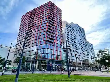 89μ² apartment προς ενοικίαση για 2695€/μήνα σε Kruisplein, Rotterdam