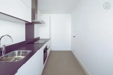 86μ² apartment προς ενοικίαση για 2250€/μήνα σε Van Oldenbarneveltplaats, Rotterdam