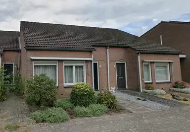 99m2 house to rent for 688.06€/month in Pastoor Verheggenstraat 3, Castenray