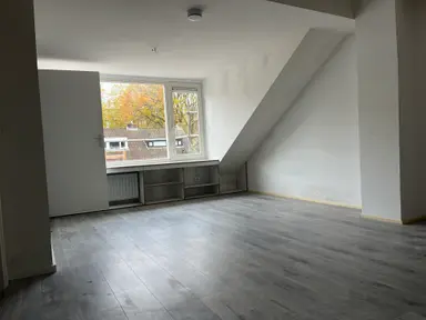 25m2 studio in affitto per 825€/mese a Brahmsstraat, Tilburg