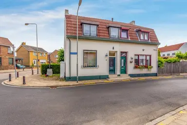 121m2 house to rent for 1495€/month in Lichtenberg, Munstergeleen