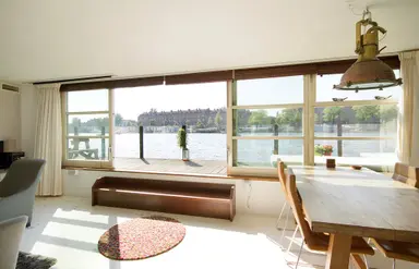 174m2 house to rent for 4950€/month in Weesperzijde, Amsterdam