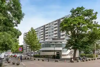 78m2 apartment to rent for 1915€/month in Eisenhowerlaan, Utrecht