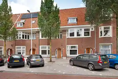 220m2 house to rent for 8500€/month in Gerrit van der Veenstraat 90, Amsterdam