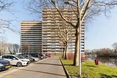 84m2 apartment te huur voor 390€/maand in Oost-Dorsch, Zaandam