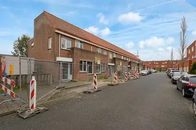 93m2 house te huur voor 2000€/maand in Veendamstraat, Almere