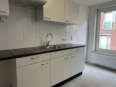 61m2 apartment to rent for 985€/month in Ansemburgstraat, Geleen