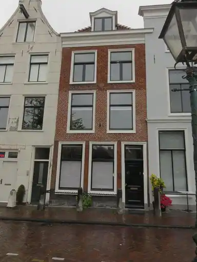 80m2 apartment to rent for 1490€/month in Oude Singel 140, Leiden