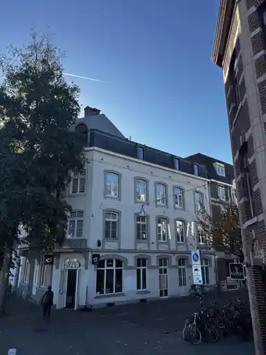 52m2 apartment à louer pour 1024€/mois à Hoenderstraat 1D, Maastricht