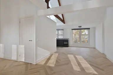 112m2 apartment à louer pour 3600€/mois à Winterdijkstraat 38-3, Amsterdam