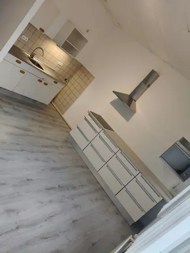 55m2 apartment to rent for 985€/month in Schaesbergerweg 142, Heerlen