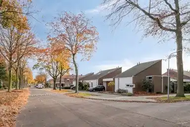 142m2 house to rent for 1850€/month in Herenstraat, Weert