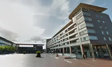 105m2 apartment to rent for 3200€/month in Rembrandtweg 17A, Amstelveen