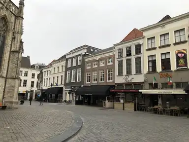 33μ² studio προς ενοικίαση για 1050€/μήνα σε Grote Markt, Breda