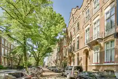 388m2 house à louer pour 12500€/mois à Vondelstraat 48, Amsterdam