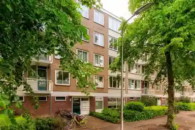 70m2 apartment à louer pour 1088€/mois à Van Bijnkershoeklaan, Utrecht