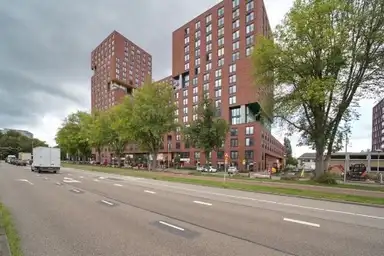 29m2 room à louer pour 800€/mois à Europaplein 18, Utrecht