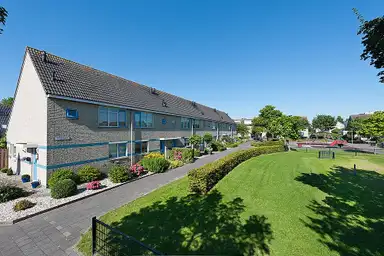 109m2 house to rent for 1868€/month in Bertha von Suttnerlaan 60, Amstelveen