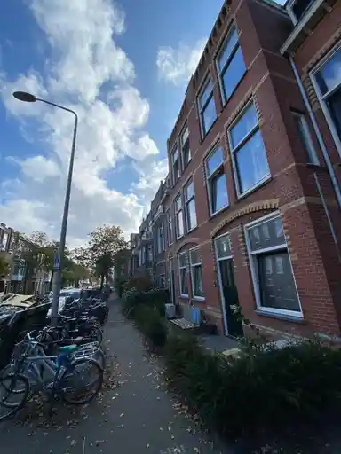 141m2 room to rent for 400€/month in Fahrenheitstraat, The Hague