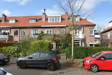 138m2 house to rent for 3250€/month in Van Deventerlaan 15, Voorburg