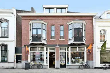 168m2 house zur Miete für 2950€/Monat in Nieuwlandstraat 33a, Tilburg