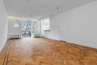 75m2 apartment te huur voor 2750€/maand in Jan Luijkenstraat 70A, Amsterdam
