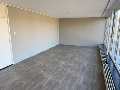 158m2 apartment to rent for 1350€/month in Langestraat, Klazienaveen