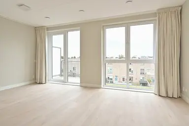 49m2 apartment to rent for 1215€/month in Van Alphenstraat 62B, Voorburg