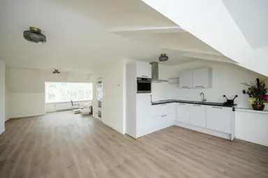 123m2 apartment to rent for 2000€/month in Schoolstraat 3, Middenbeemster