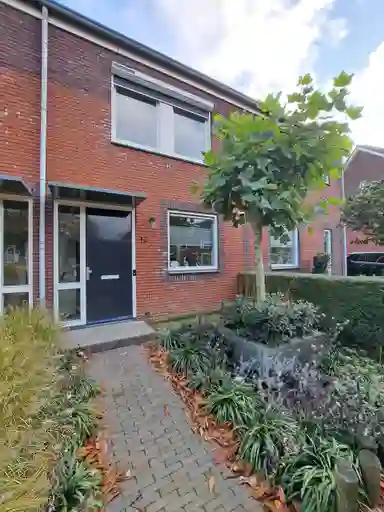 m2 house to rent for 1350€/month in De Folmer, Wekerom