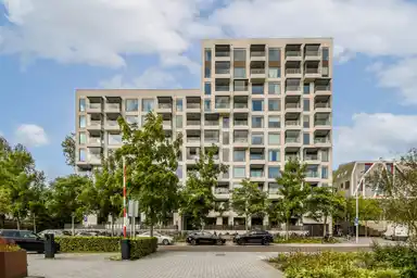 97m2 apartment to rent for 3250€/month in Fred. Roeskestraat 92A-16, Amsterdam